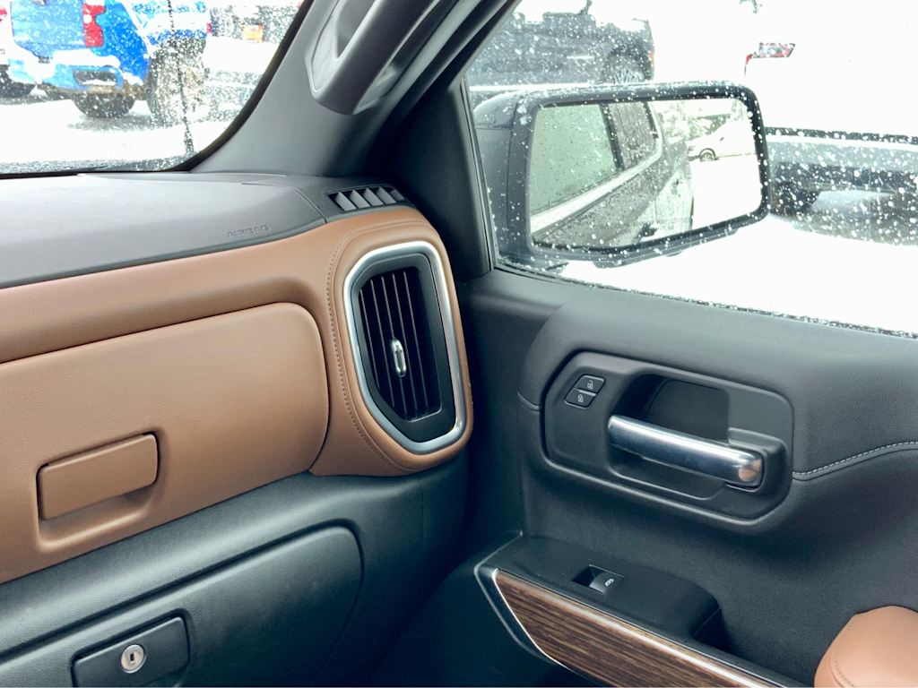 Thumbnail: 2021 Chevrolet Silverado 1500 - 35
