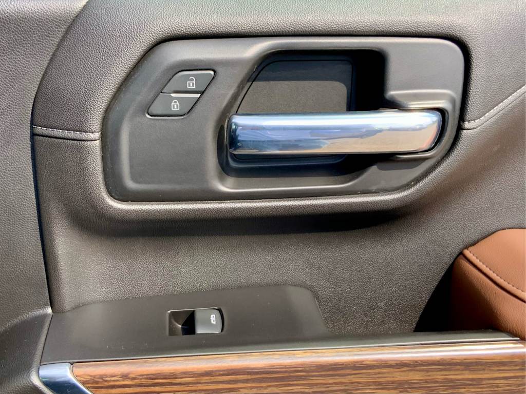 Thumbnail: 2021 Chevrolet Silverado 1500 - 35