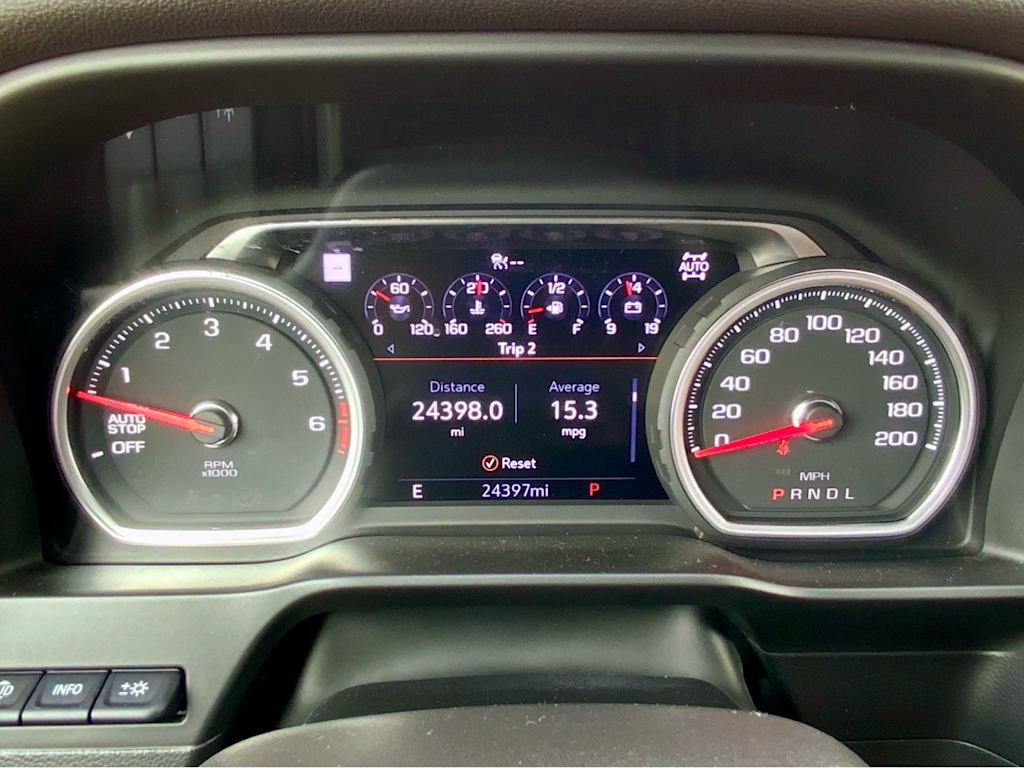 Thumbnail: 2021 Chevrolet Silverado 1500 - 15