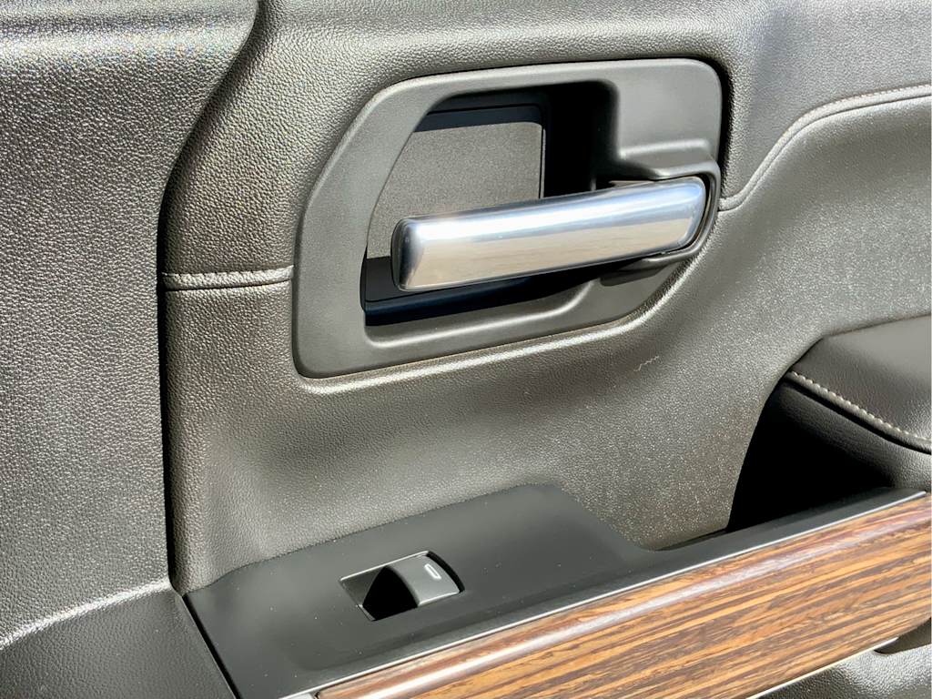 Thumbnail: 2019 Chevrolet Silverado 1500 - 52