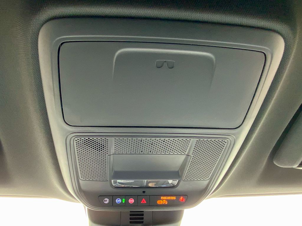 Thumbnail: 2026 GMC Acadia - 39