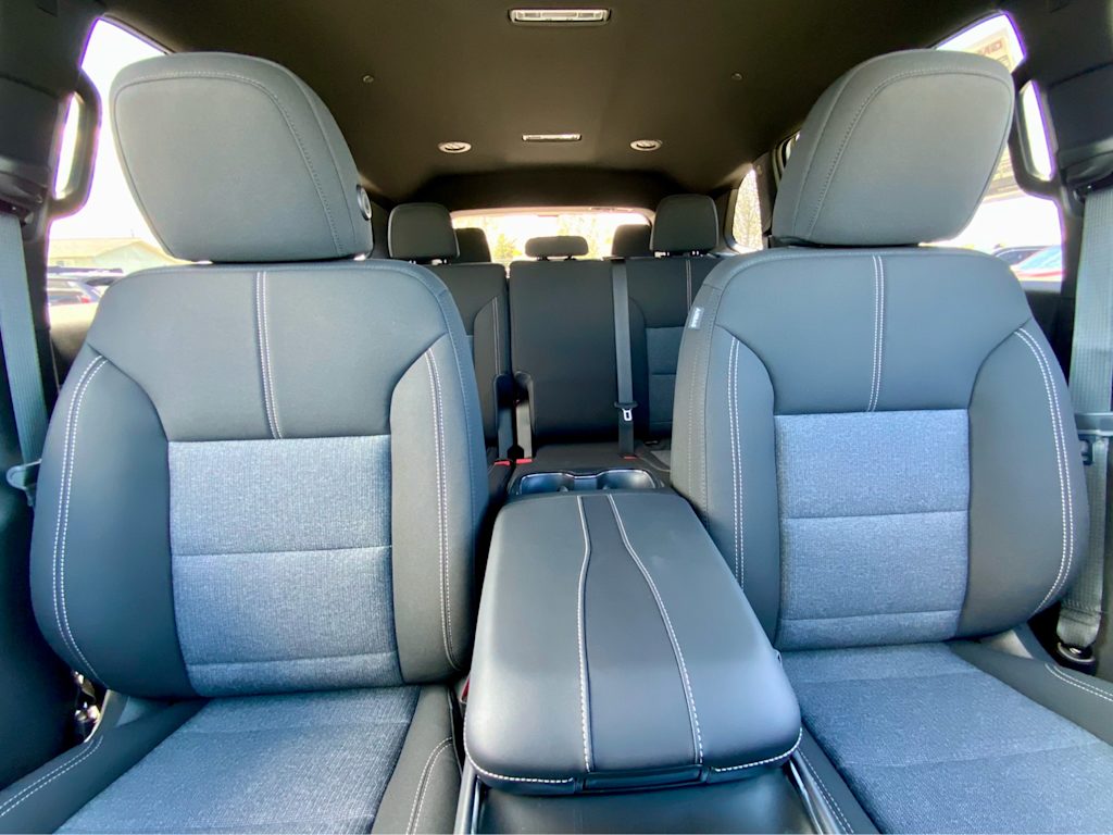 Thumbnail: 2026 GMC Acadia - 36
