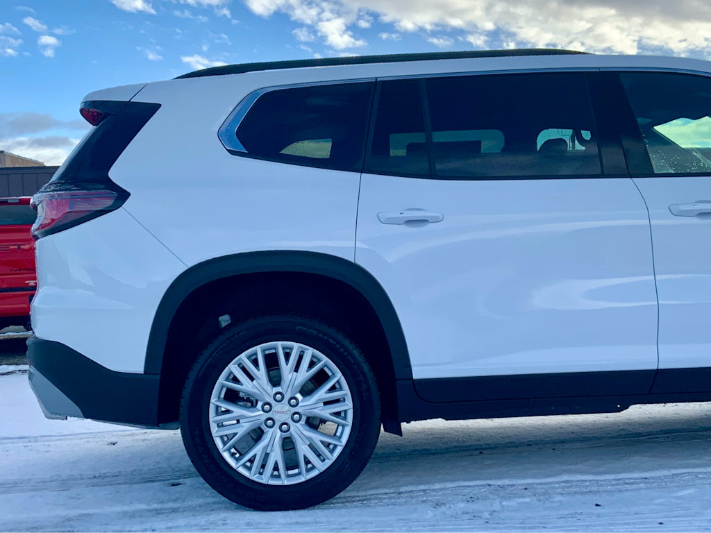 Thumbnail: 2026 GMC Acadia - 24