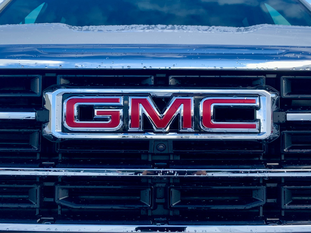 Thumbnail: 2026 GMC Acadia - 7