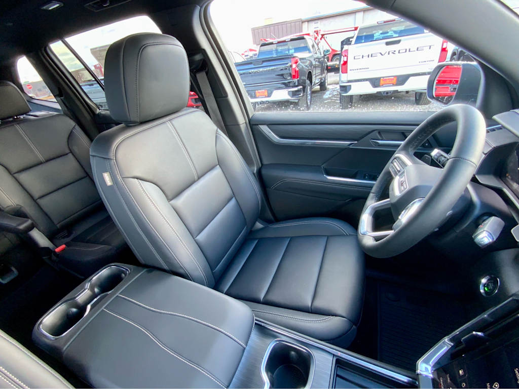 Thumbnail: 2026 GMC Acadia - 38