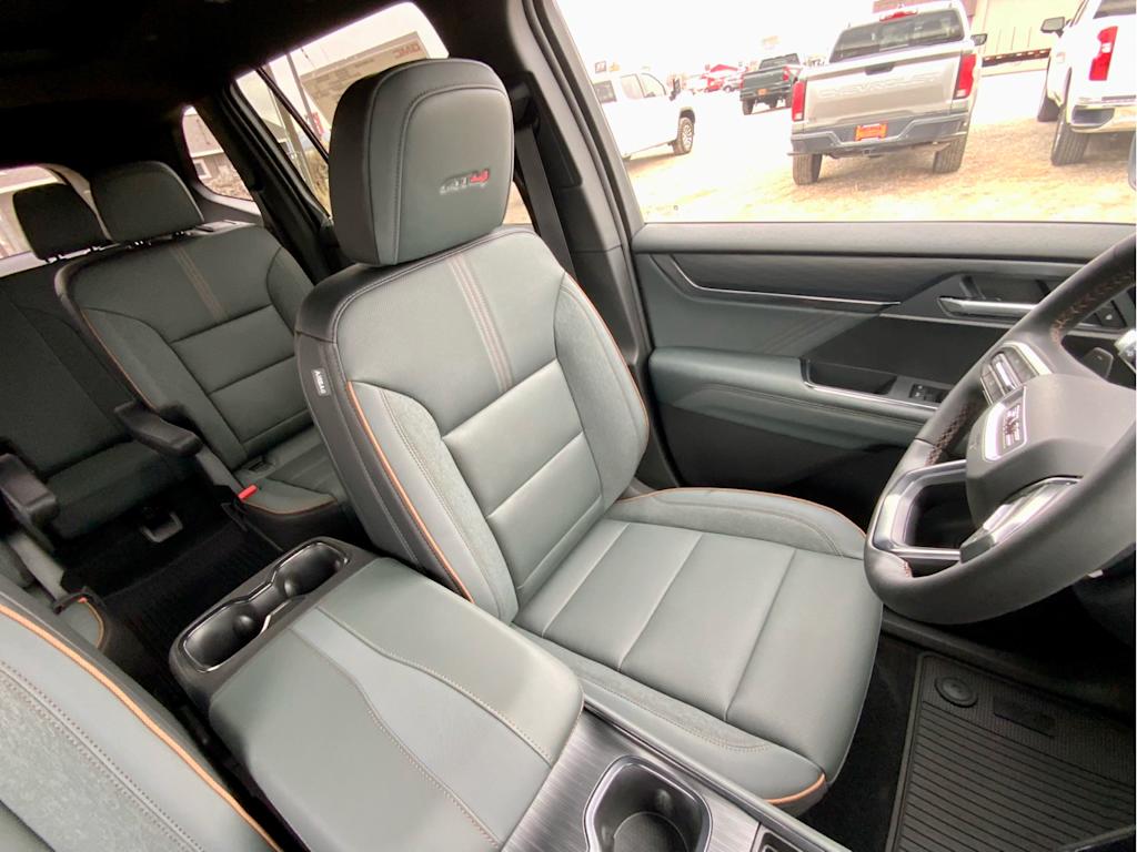 Thumbnail: 2026 GMC Acadia - 36
