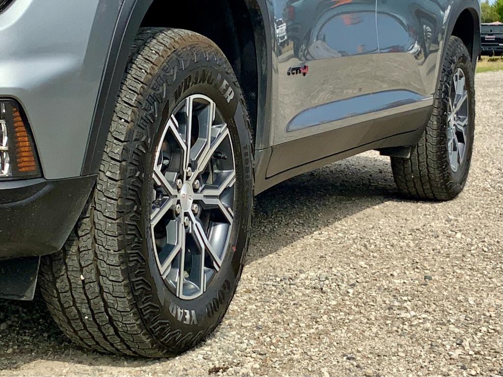 Thumbnail: 2026 GMC Acadia - 28