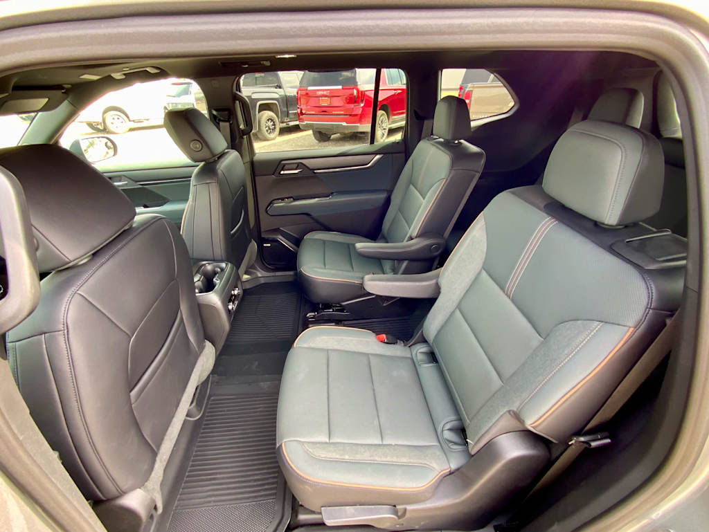 Thumbnail: 2026 GMC Acadia - 12
