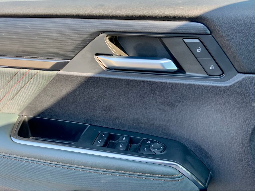 Thumbnail: 2024 GMC Acadia - 50