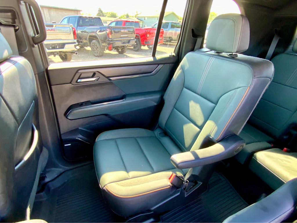 Thumbnail: 2024 GMC Acadia - 34