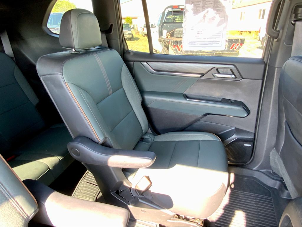 Thumbnail: 2024 GMC Acadia - 35