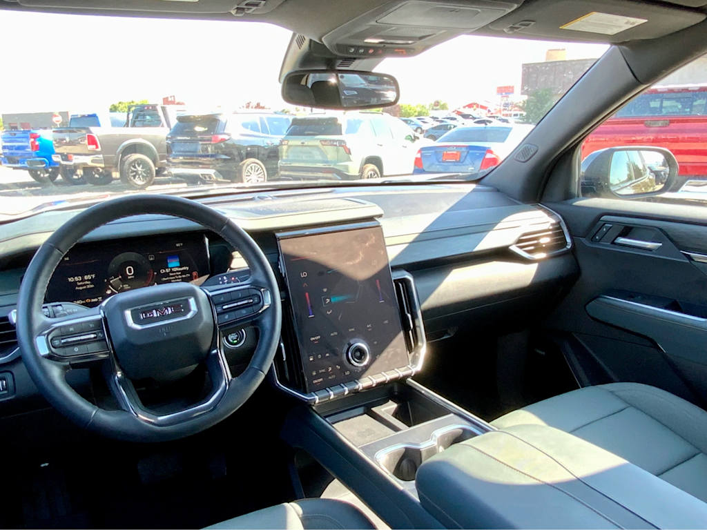 Thumbnail: 2024 GMC Acadia - 14