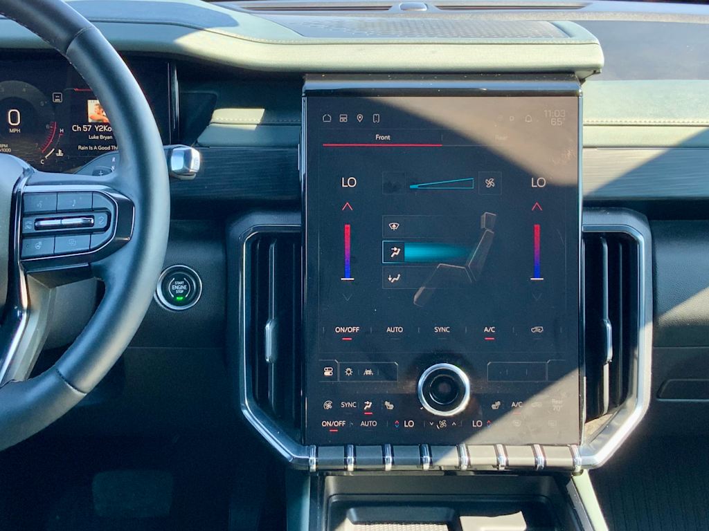 Thumbnail: 2024 GMC Acadia - 15