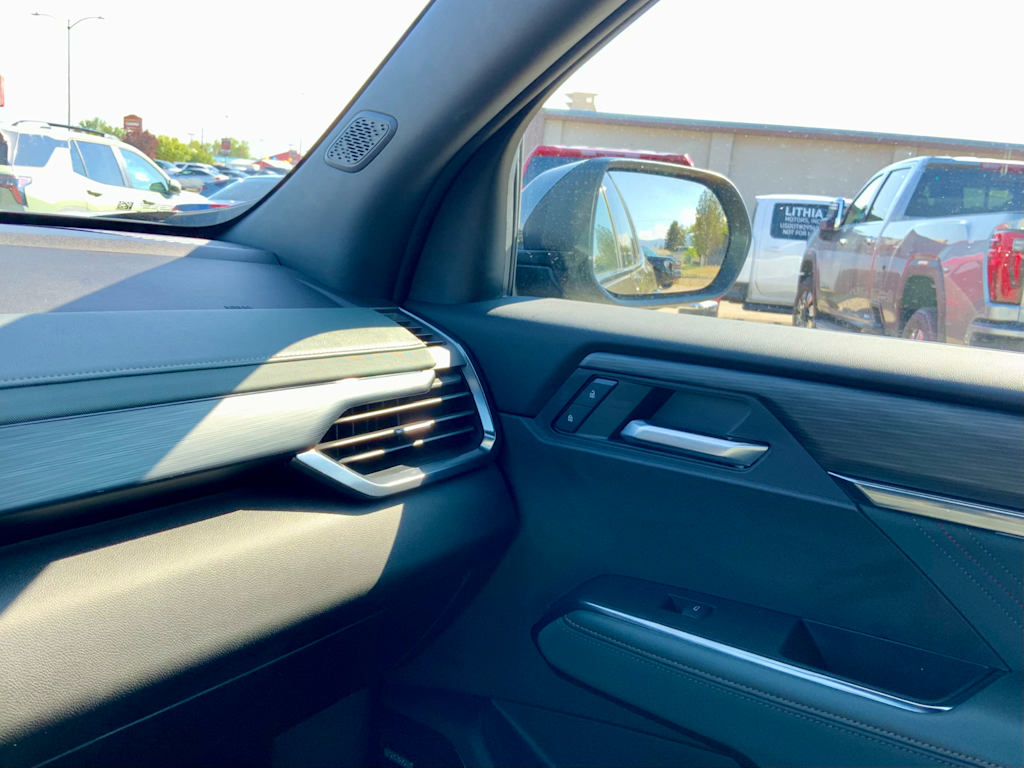 Thumbnail: 2024 GMC Acadia - 40