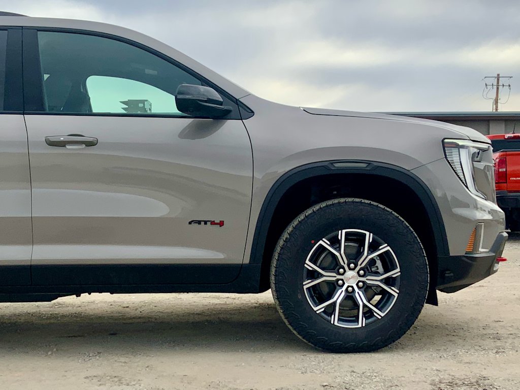 Thumbnail: 2026 GMC Acadia - 8