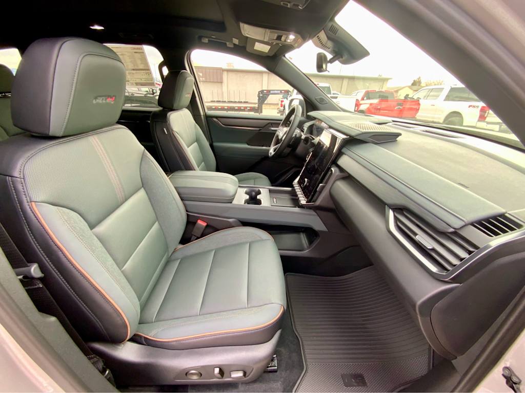 Thumbnail: 2026 GMC Acadia - 12