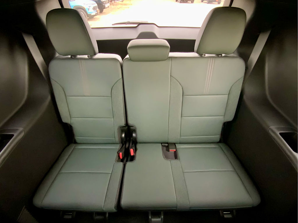 Thumbnail: 2026 GMC Acadia - 42