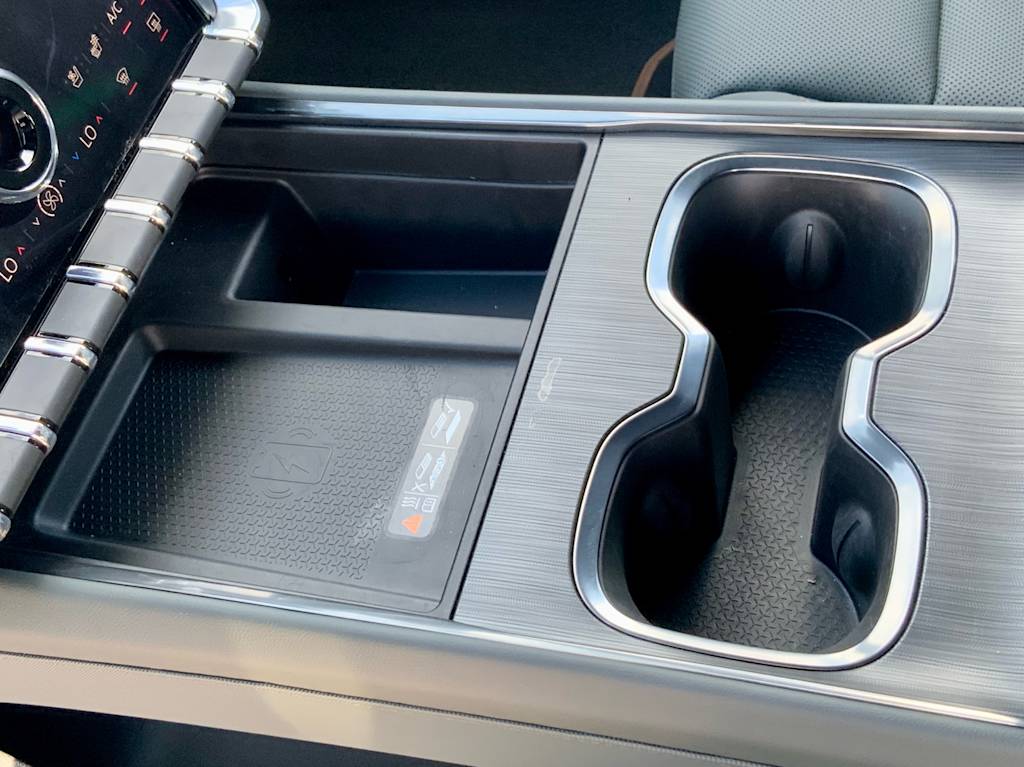 Thumbnail: 2026 GMC Acadia - 37