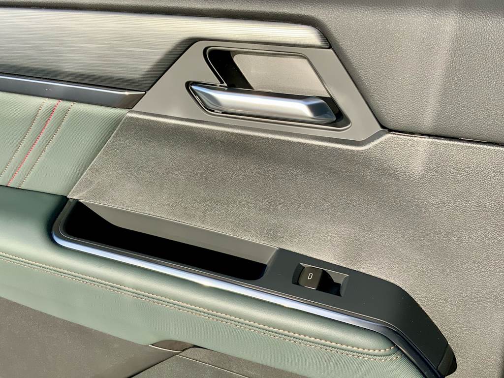 Thumbnail: 2026 GMC Acadia - 43