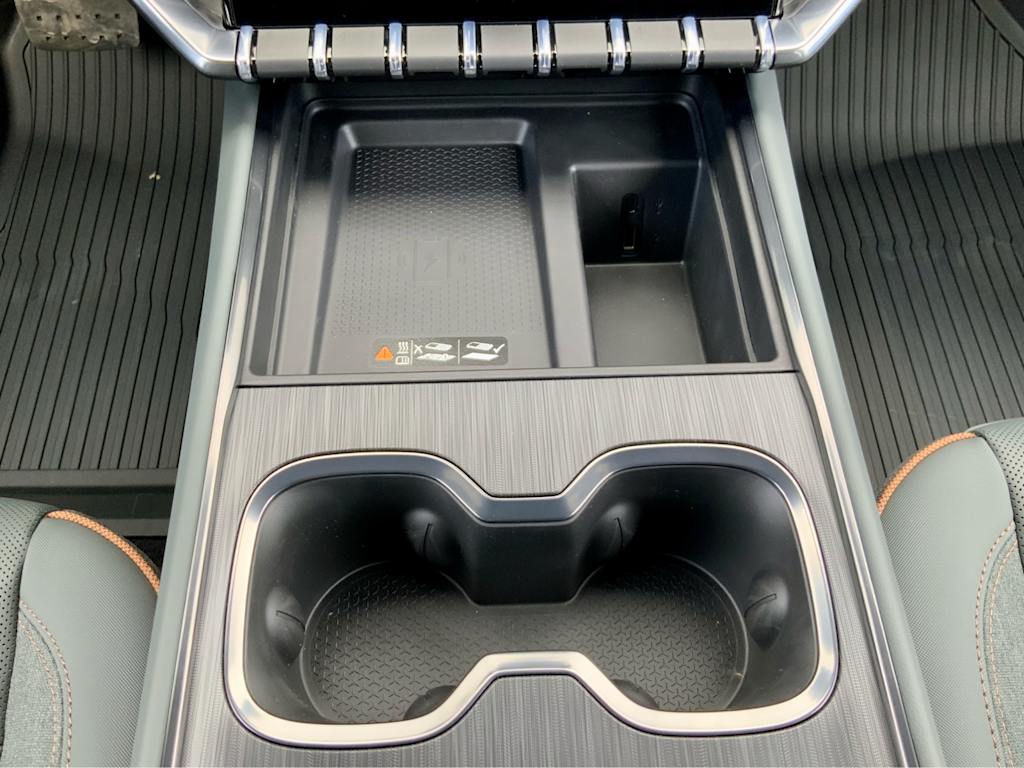 Thumbnail: 2026 GMC Acadia - 45