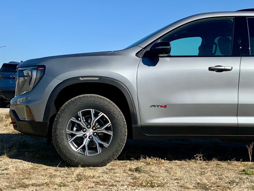 Thumbnail: 2026 GMC Acadia - 8