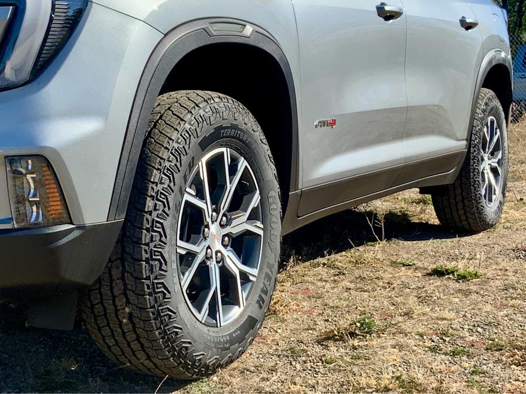 Thumbnail: 2026 GMC Acadia - 26