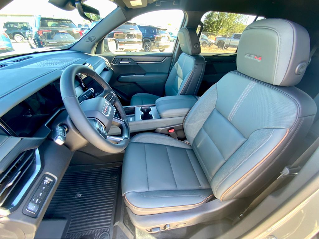 Thumbnail: 2026 GMC Acadia - 10