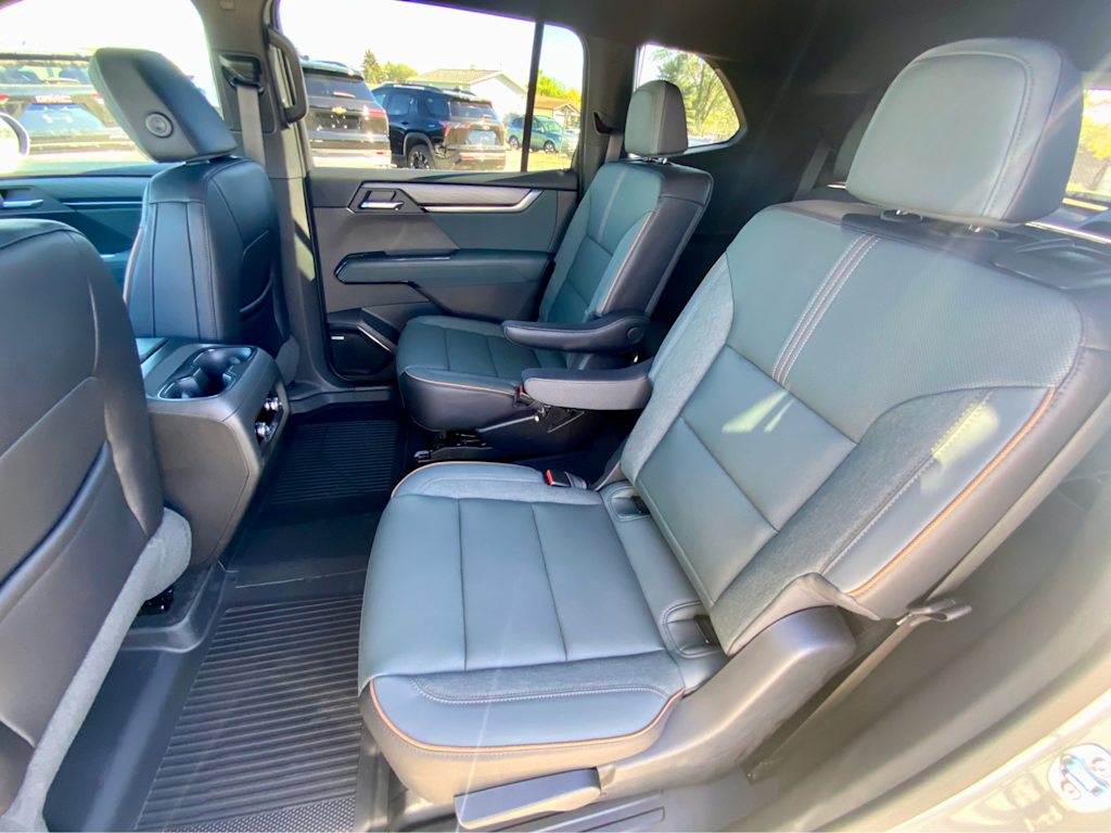 Thumbnail: 2026 GMC Acadia - 12