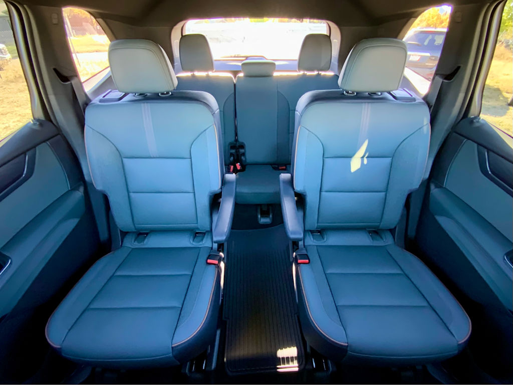 Thumbnail: 2026 GMC Acadia - 41