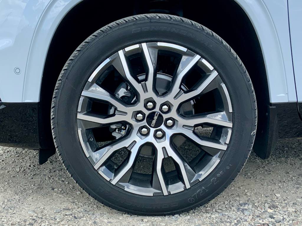 Thumbnail: 2026 GMC Acadia - 27