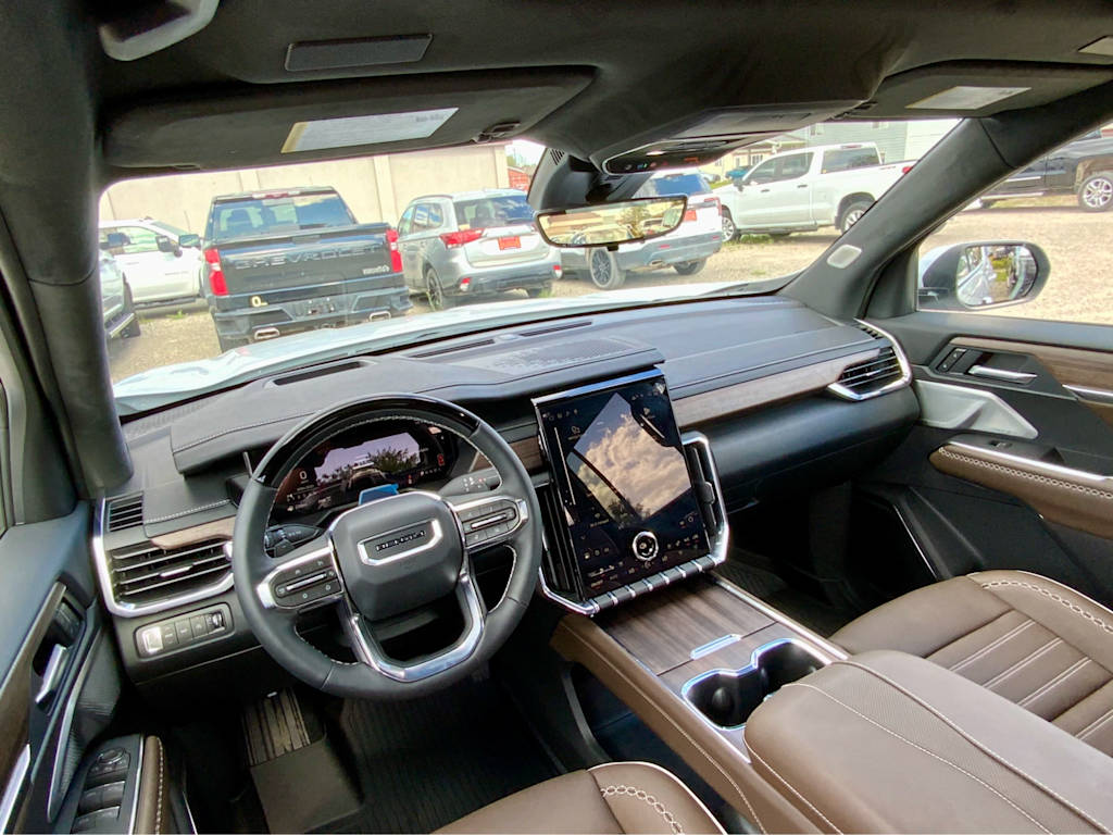 Thumbnail: 2026 GMC Acadia - 9