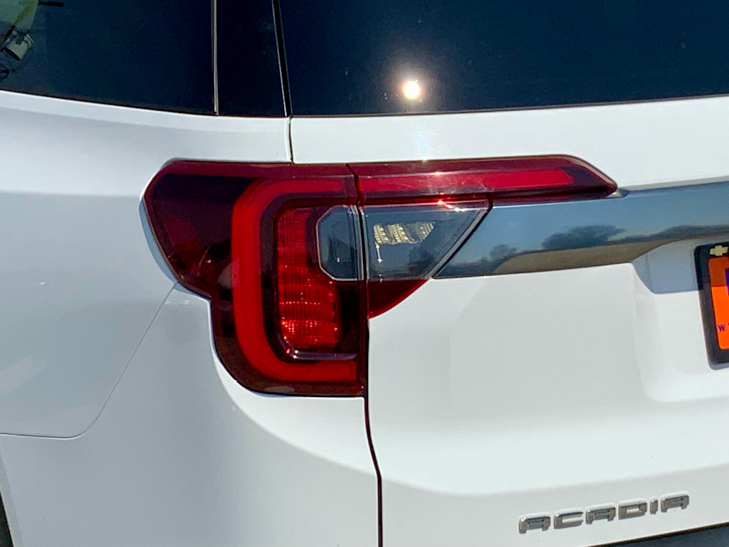 Thumbnail: 2021 GMC Acadia - 26