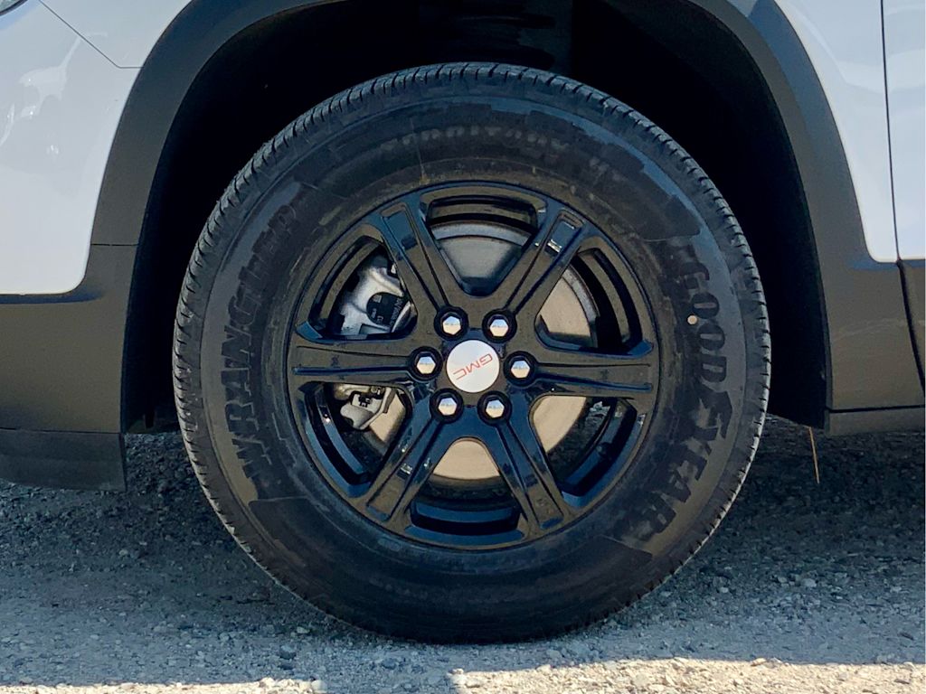 Thumbnail: 2021 GMC Acadia - 8