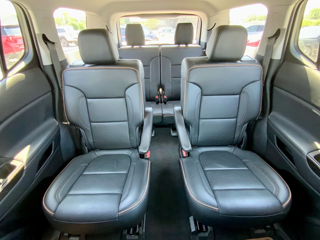 Thumbnail: 2021 GMC Acadia - 32