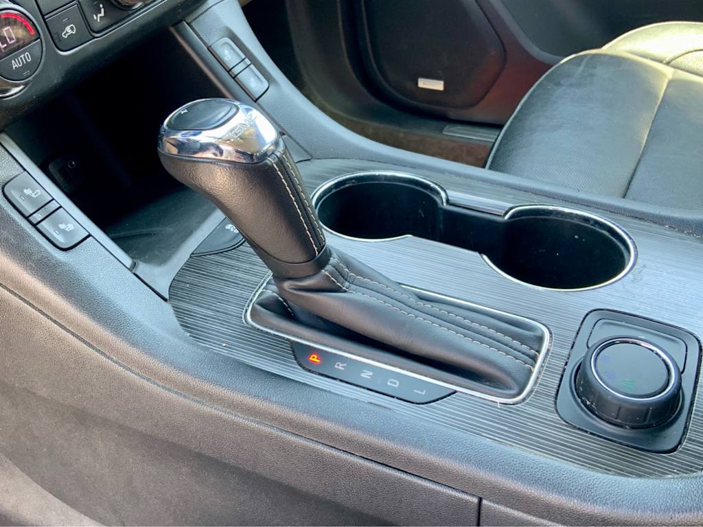 Thumbnail: 2019 GMC Acadia - 16