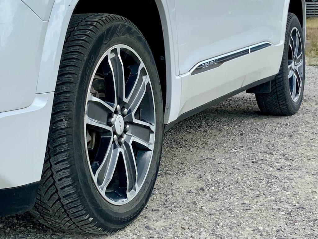 Thumbnail: 2018 GMC Acadia - 28