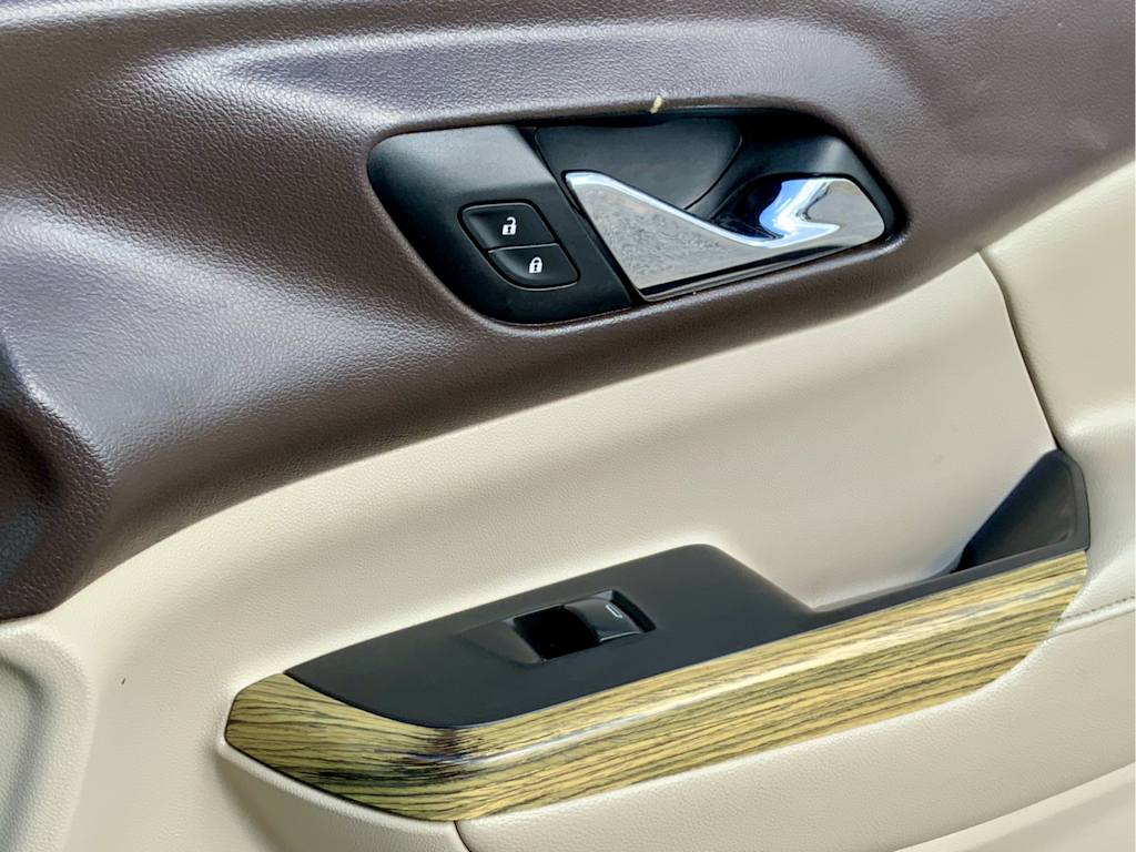 Thumbnail: 2018 GMC Acadia - 43