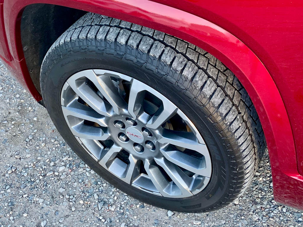 Thumbnail: 2023 GMC Acadia - 27