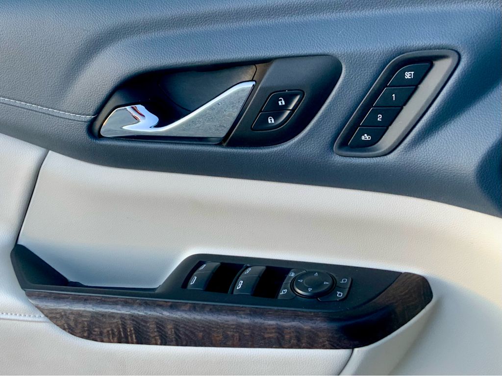 Thumbnail: 2023 GMC Acadia - 55