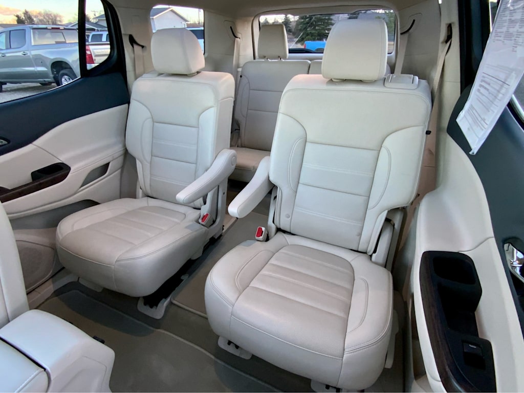 Thumbnail: 2023 GMC Acadia - 34