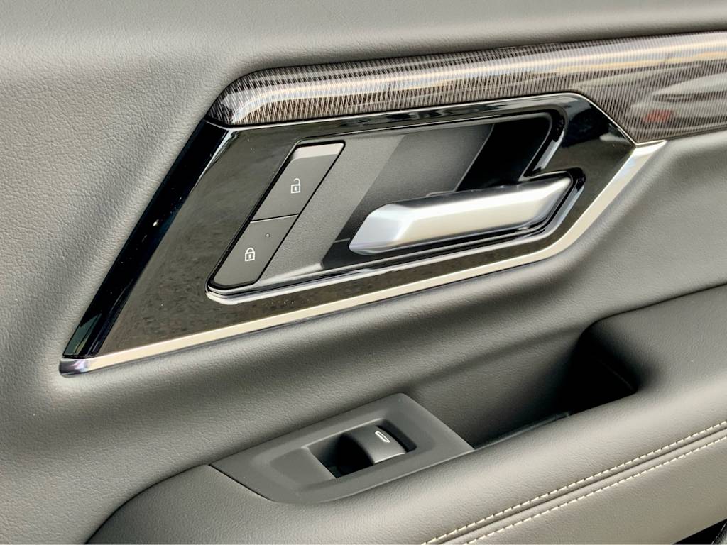 Thumbnail: 2026 GMC Yukon - 42