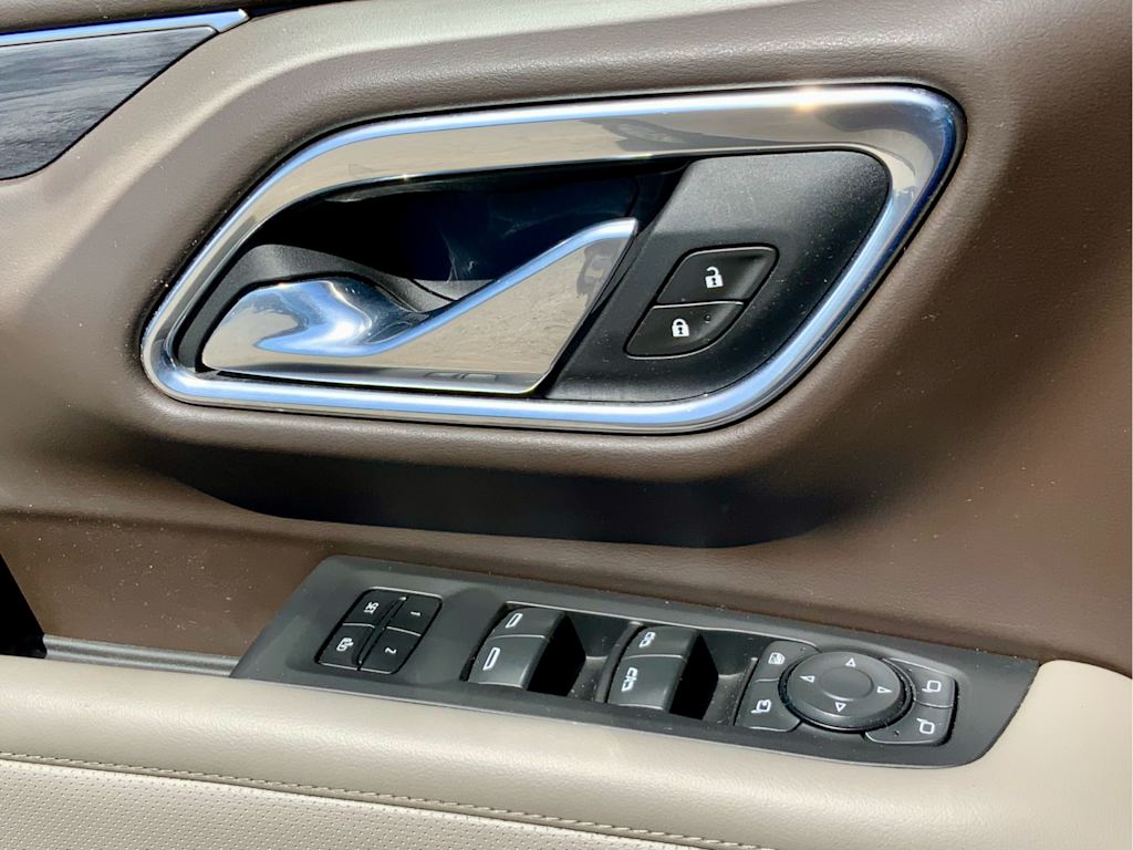 Thumbnail: 2021 GMC Yukon - 42