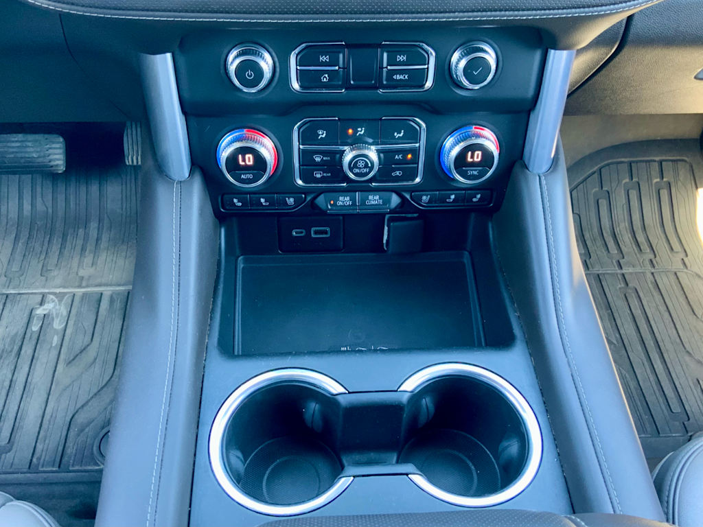 Thumbnail: 2021 GMC Yukon - 39