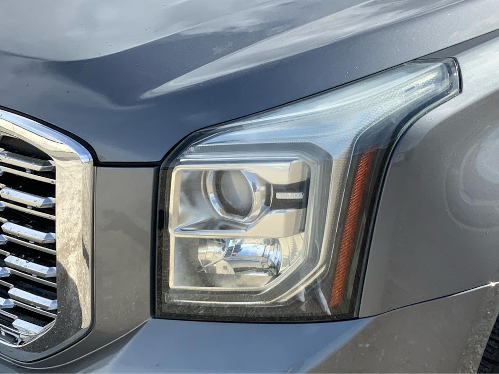 2019 GMC Yukon Denali 25