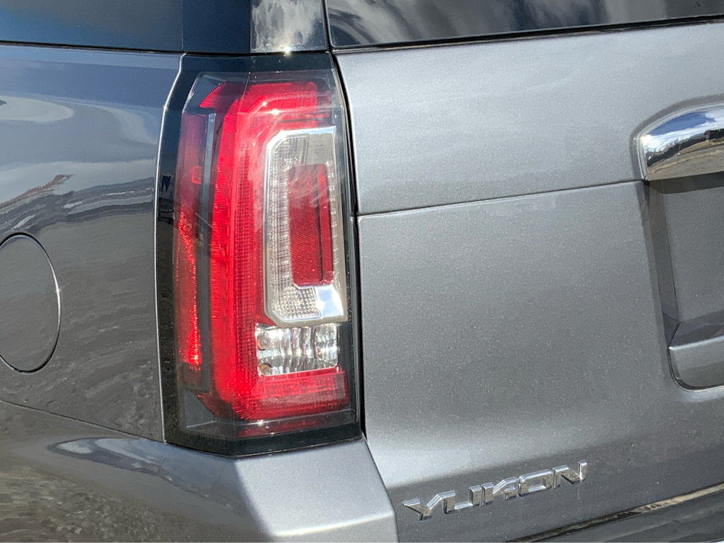 2019 GMC Yukon Denali 26