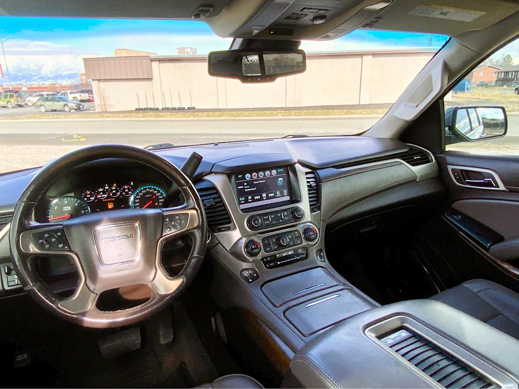 2019 GMC Yukon Denali 14