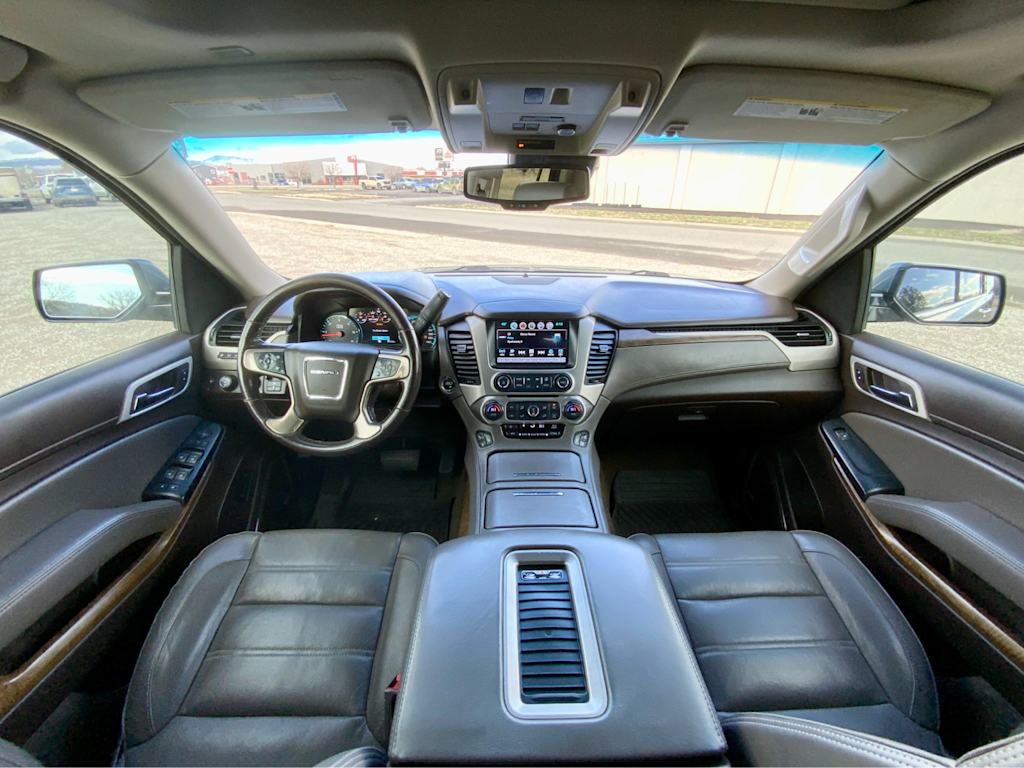 2019 GMC Yukon Denali 2