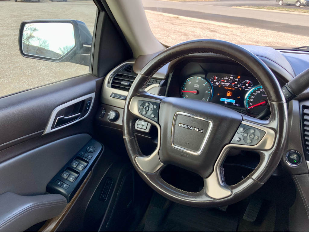 2019 GMC Yukon Denali 42