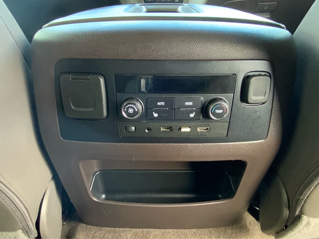 2019 GMC Yukon Denali 49
