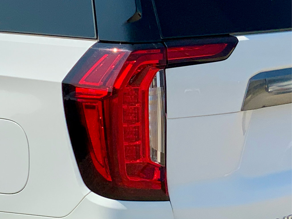 Thumbnail: 2022 GMC Yukon - 25
